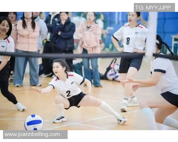 重庆排球队在世锦赛中的团队协作展现出无与伦比的默契与拼搏精神